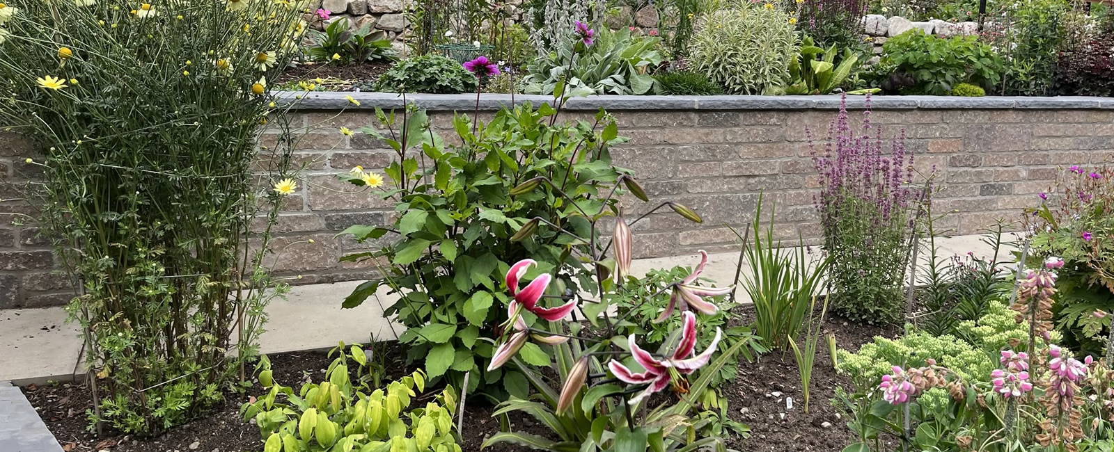 Threapland Landscaping Ltd